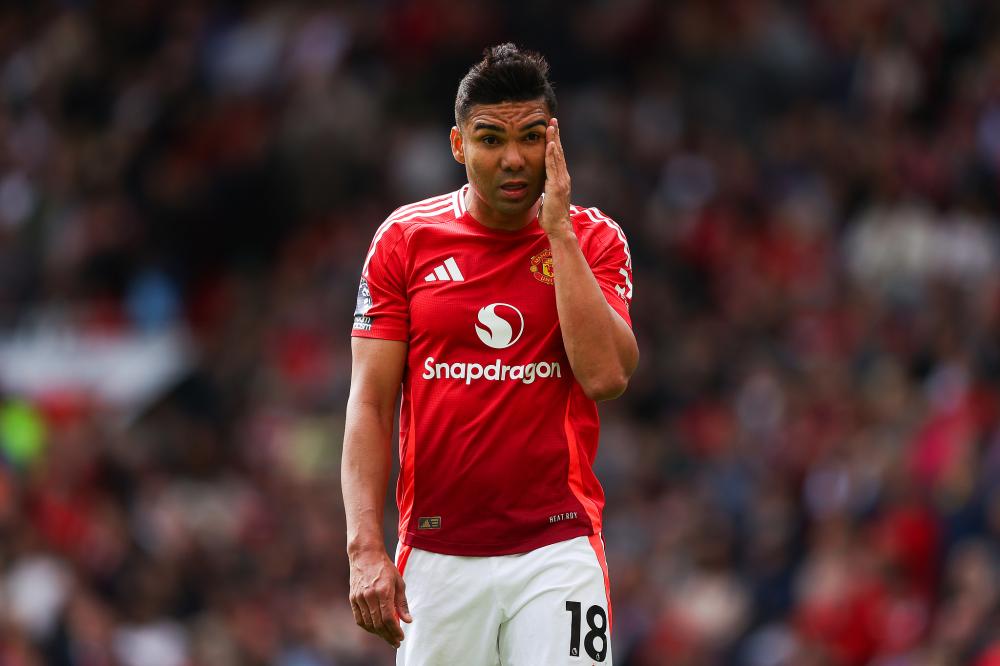 AC米兰在意大利杯1／8决赛中0-1不敌拉齐奥，终结13连胜，遭遇赛季首败。